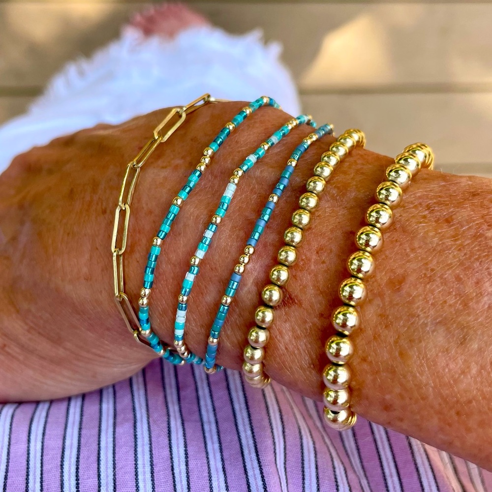 5 mm Handmade 14k gold filled bead stretch bracelet
14k gold filled 5 mm beads - Picture 3 of 8